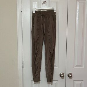 Lululemon Dance Pants - Brown